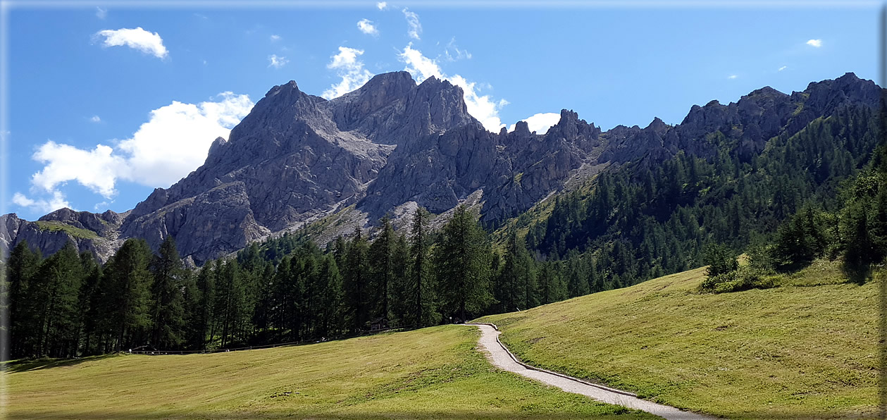 foto Prati di Croda Rossa